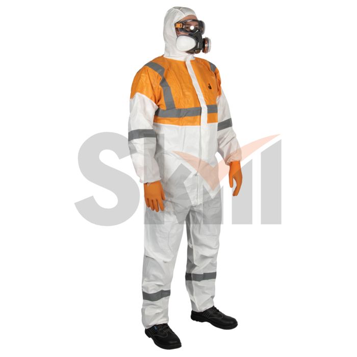 Комбинезон со светоотражающими лентами