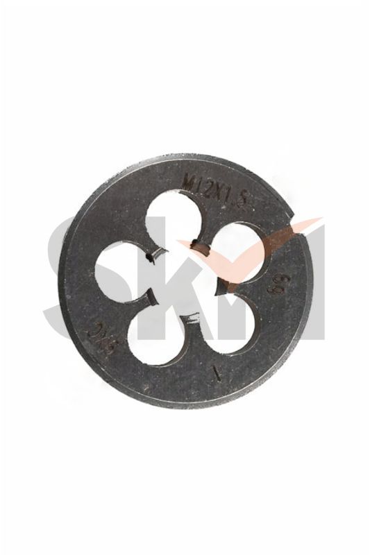 плашка М18*2,5  осн. лев