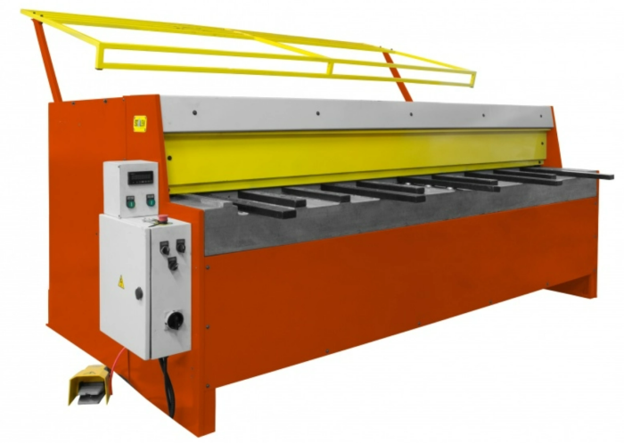 Гильотина электромеханическая Stalex Q11-4x2550NC, 7,5 кВт., 2500 кг.